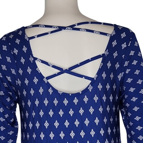 Loveappella Blue Patterned Long Sleeve Criss Cross‎ Open Back Dress - Picture 8 of 12